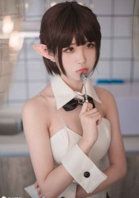 欧美明星街拍羽绒服_国产在线视频