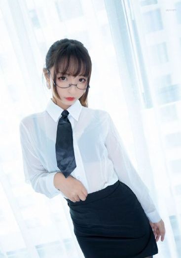 黑白壁纸欧美女生唯美_剧情片在线播放观看