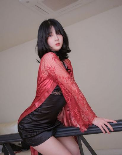 欧美操骚女人逼_DVD手机在线看