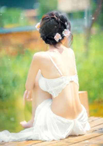 欧美模特穿情趣内衣_1080P日韩免费观看