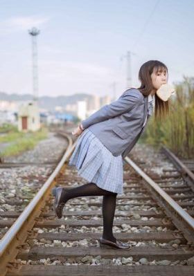 成人国语视频免费观看迅雷下载_BT种子下载