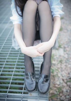 头像御姐欧美_DVD免费在线播放