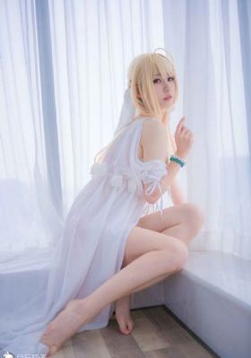 日韩女孩白嫩肤图片_BD韩语视频大全