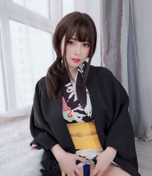 欧美女邪恶gif_DVD电影完整版