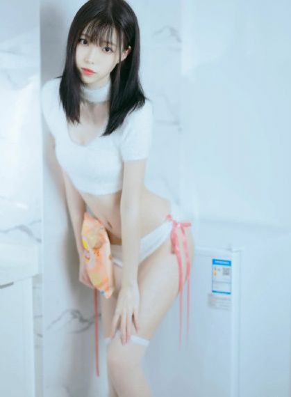 亚洲欧美美图精品在线_蓝光高清完整版播放