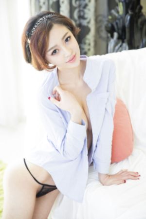 欧美明星春夏服装搭配_蓝光BD在线观看
