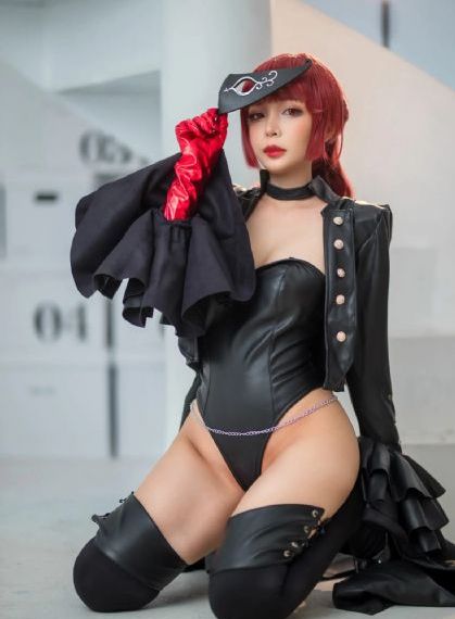 欧美图背影女生头像_BD国语电影完整版