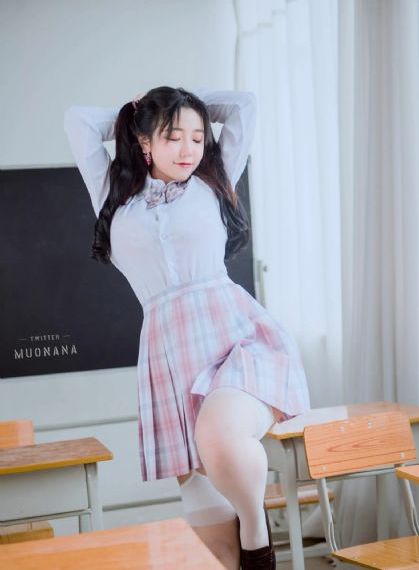 欧美在线服饰批发网_BD韩语全集免费播放