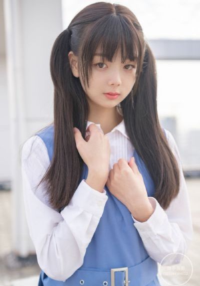 日韩精品成人色女主播吃香蕉_国语版完整版