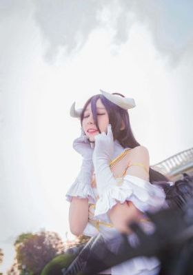 日韩卡1卡2卡3精品_HD720P欧美电影在线